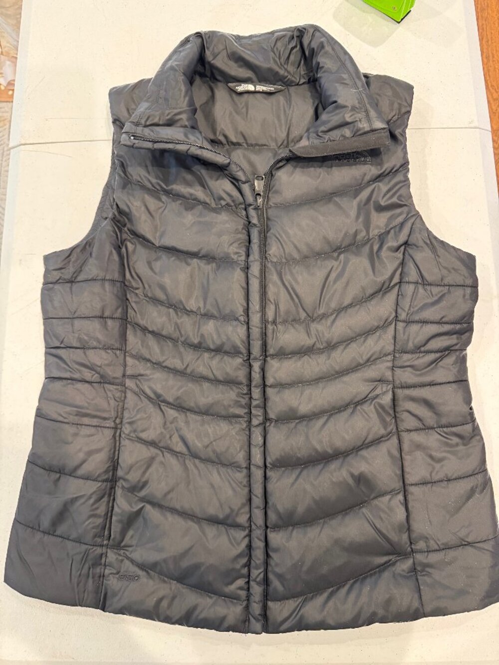 Black North Face 550 Vest - Women's M